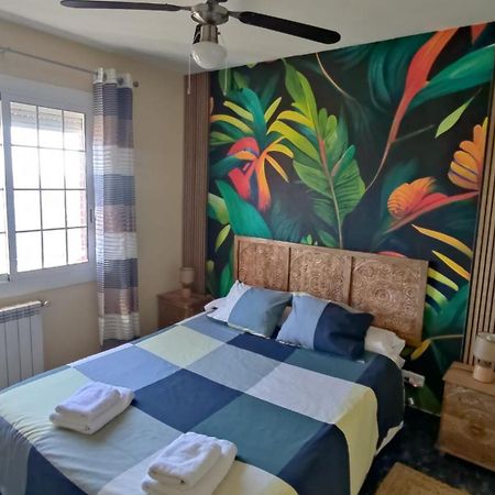 Bianca Seaview & Beach Apartment Montgat Luaran gambar